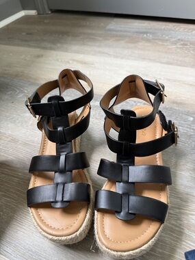 Soda Black Strappy Platform Espadrille Sandals